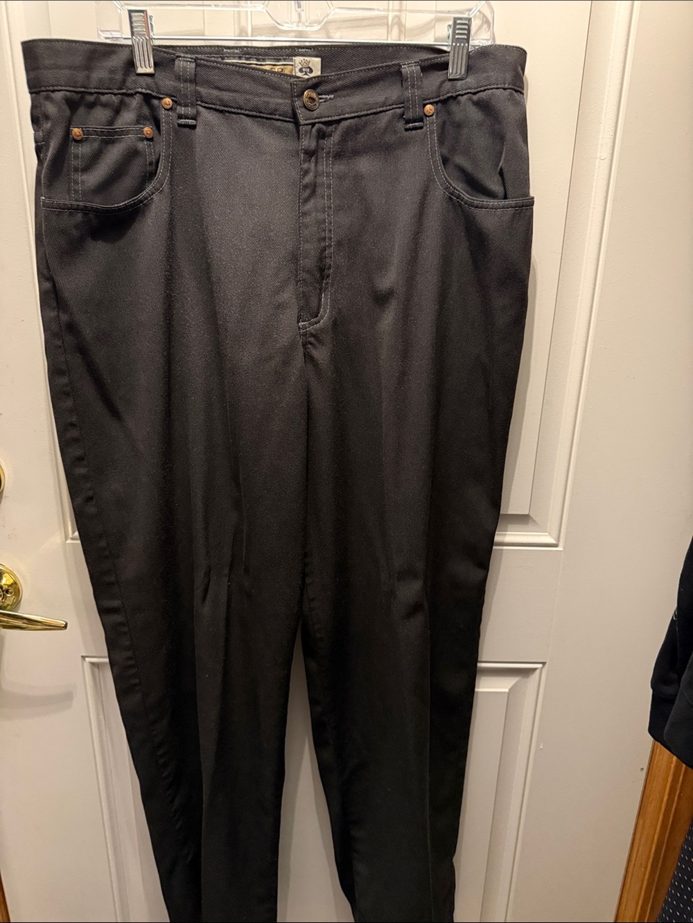 Relaxed Black Men’s Jeans - Timeless Everyday Fit